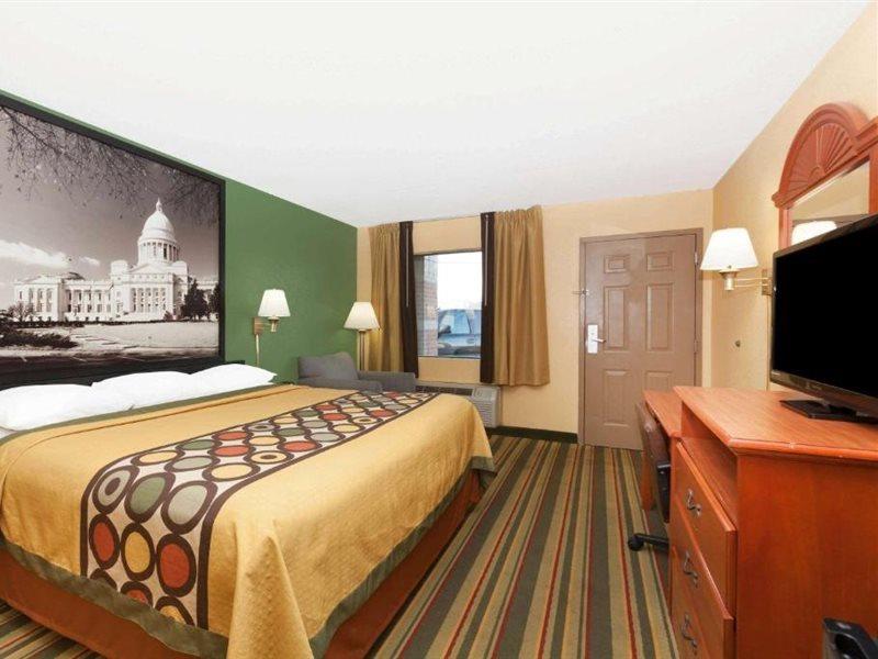 Super 8 By Wyndham Jacksonville Ar Exterior photo