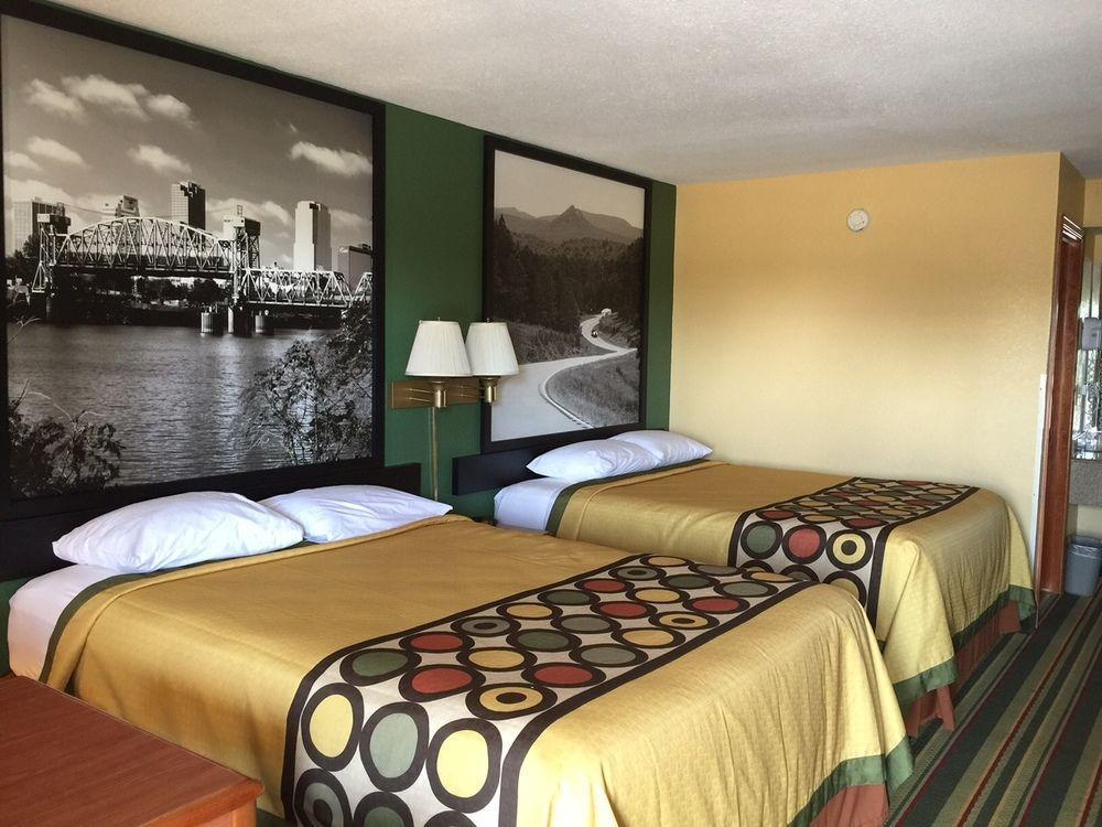 Super 8 By Wyndham Jacksonville Ar Exterior photo