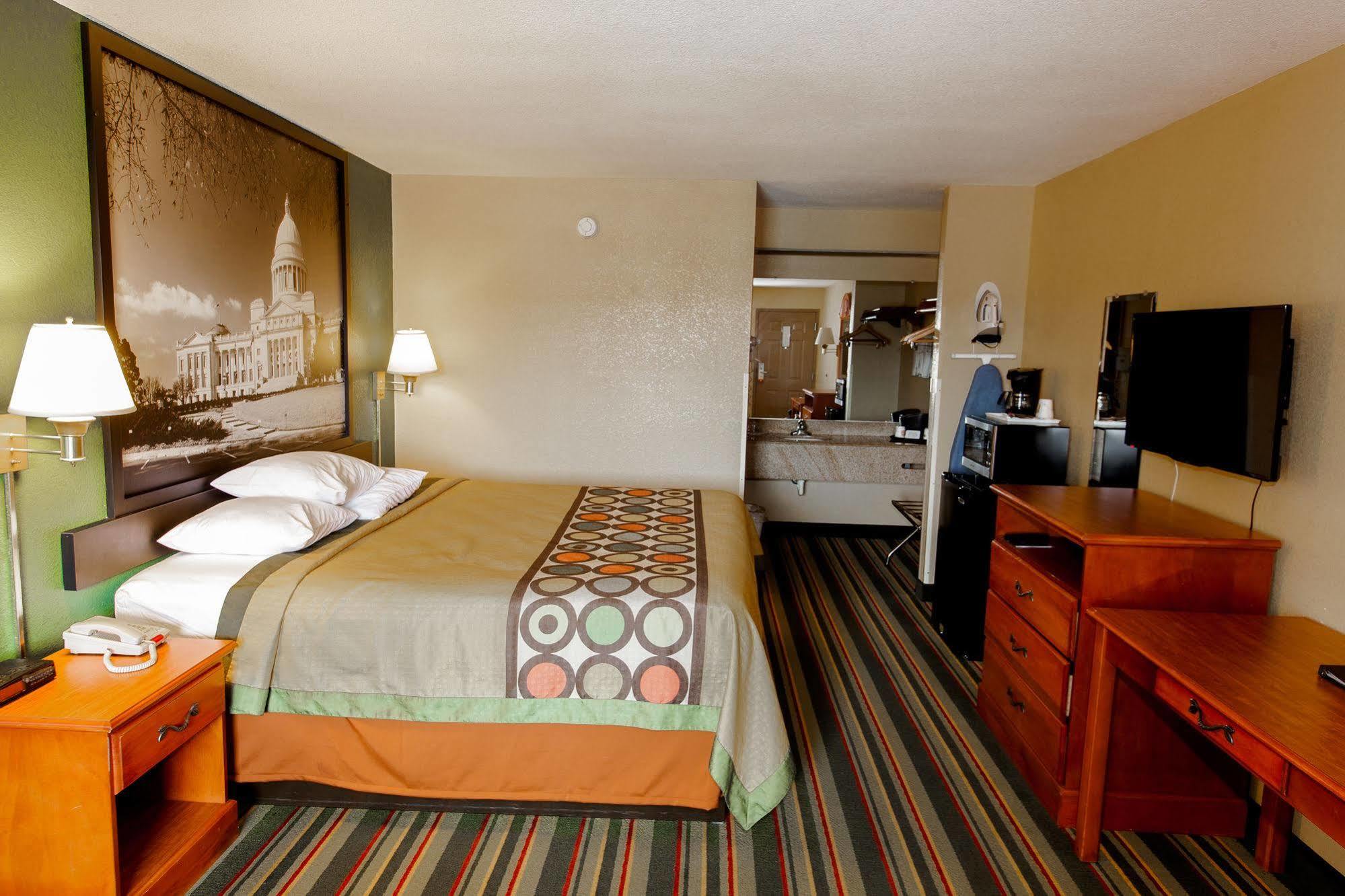 Super 8 By Wyndham Jacksonville Ar Exterior photo